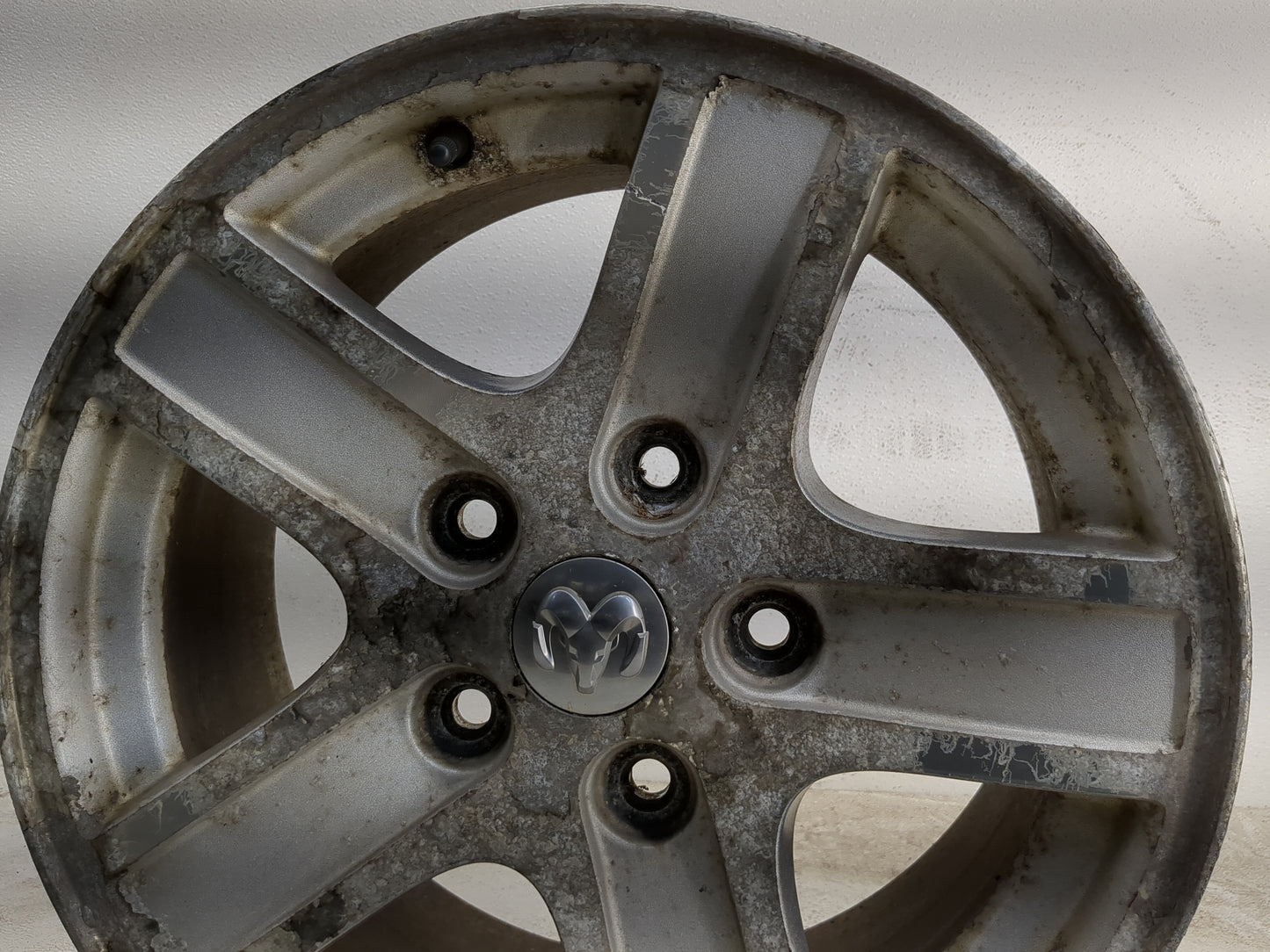 2004-2007 Dodge Durango Oem Wheel Rim 1216513 - Oemusedautoparts1.com
