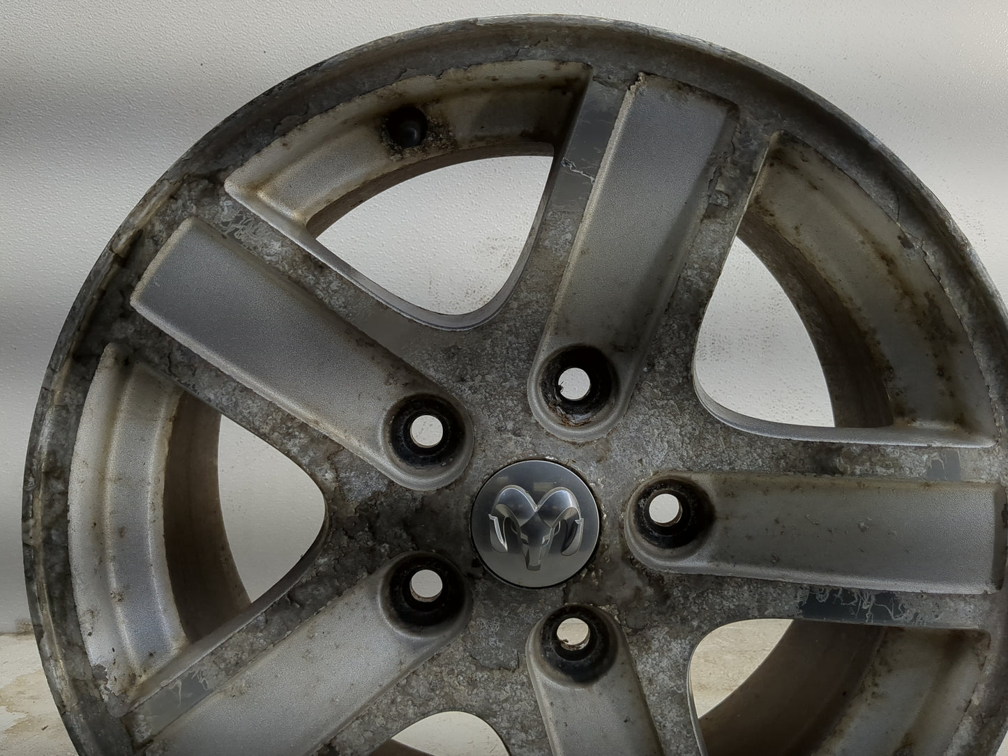 2004-2007 Dodge Durango Oem Wheel Rim 1216513 - Oemusedautoparts1.com