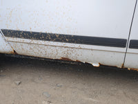 2004-2009 Dodge Durango Driver Front Door Oem - Oemusedautoparts1.com