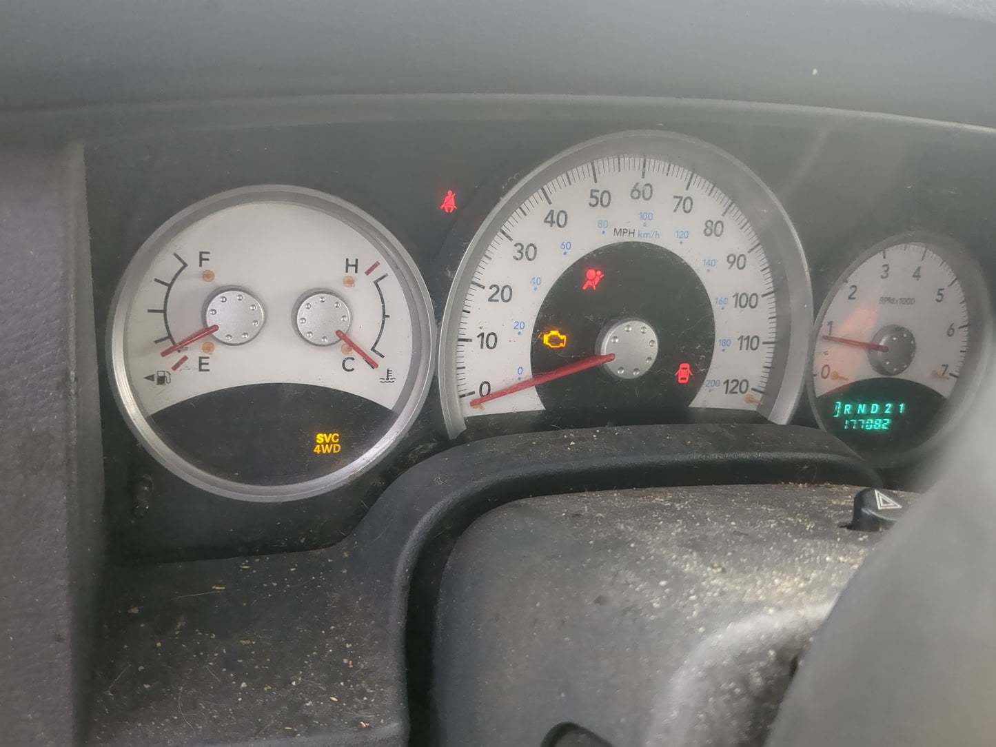2006 Dodge Durango Instrument Cluster Speedometer Gauges Miles:177K Fits OEM Used Auto Parts - Oemusedautoparts1.com