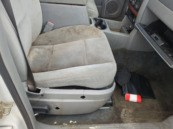 compare product 2004-2006 Dodge Durango Passenger Front Seat Oem 1217625