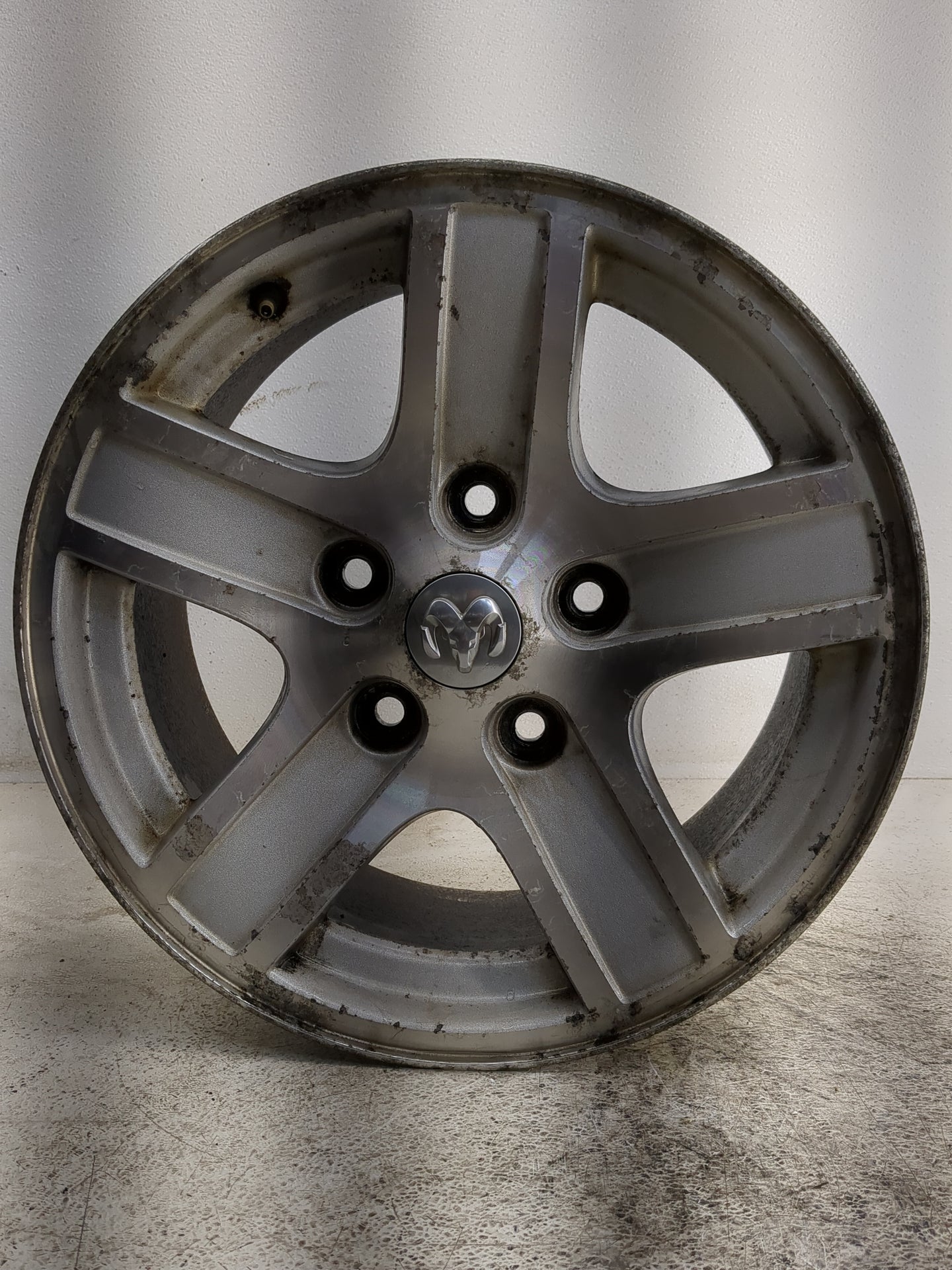 2004-2007 Dodge Durango Oem Wheel Rim - Oemusedautoparts1.com