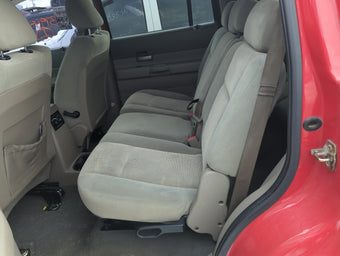 compare product 2006 Dodge Durango Rear Seat Oem 1379665