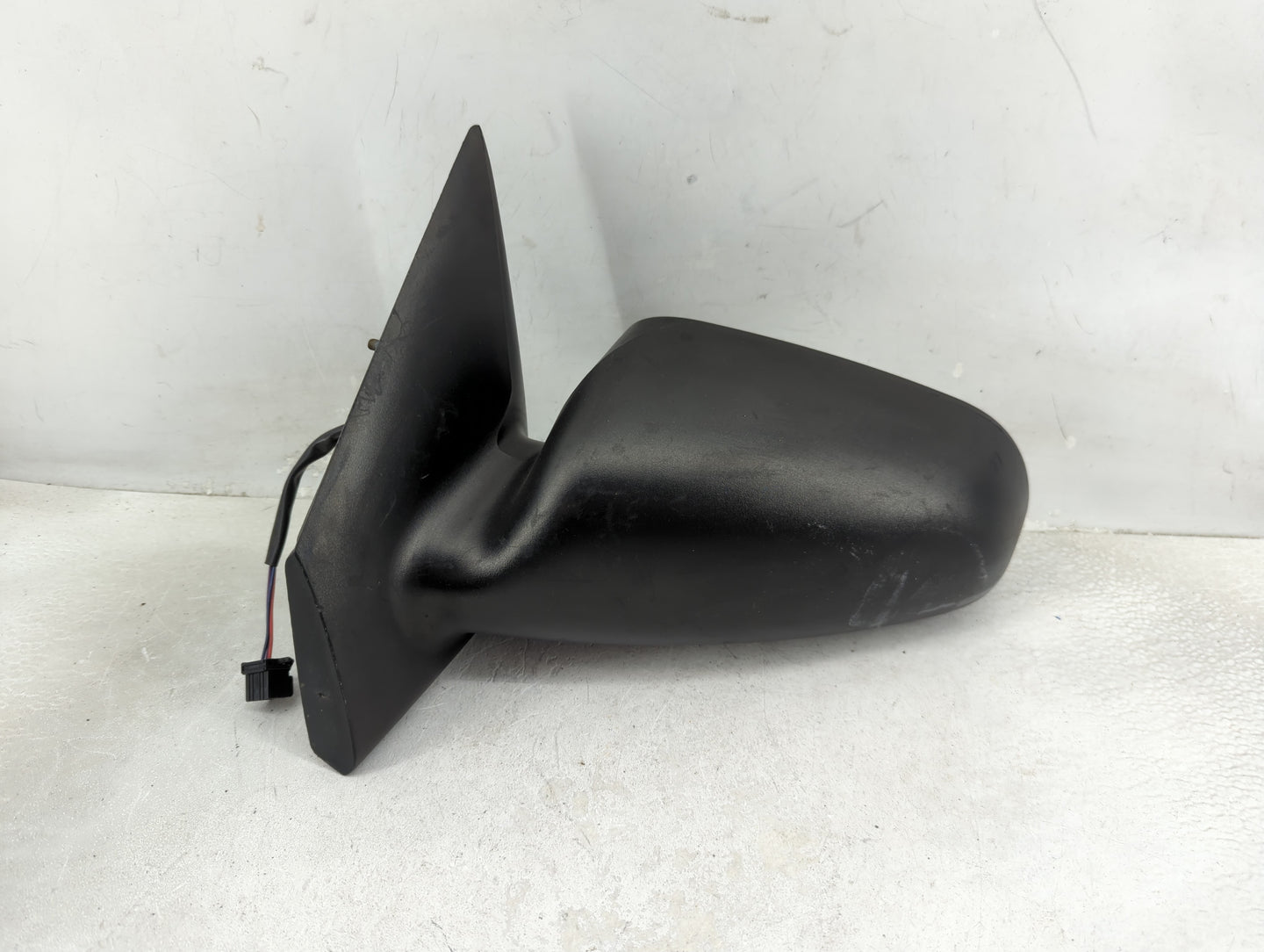 2004-2007 Dodge Durango Driver Side View Mirror - Left Door Mirror OEM Used - Oemusedautoparts1.com