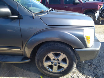 compare product 2004-2006 Dodge Durango Passenger Fender 5038654