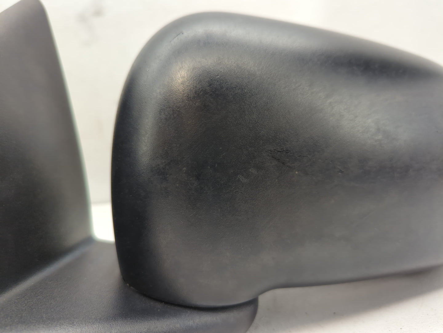 2004-2009 Dodge Durango Driver Side View Mirror - Left Door Mirror OEM Used - Oemusedautoparts1.com