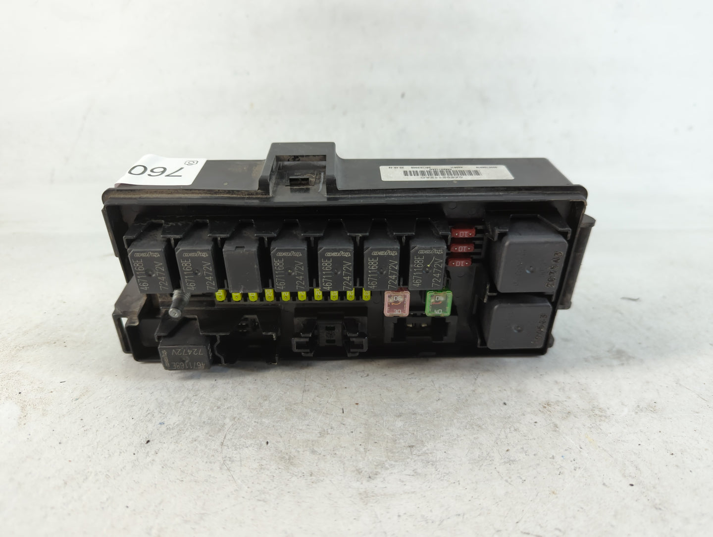 2004-2006 Dodge Durango Fusebox Fuse Box Panel Relay Module P/N:04692112AD Fits Fits 2004 2005 2006 OEM Used Auto Parts - Oe