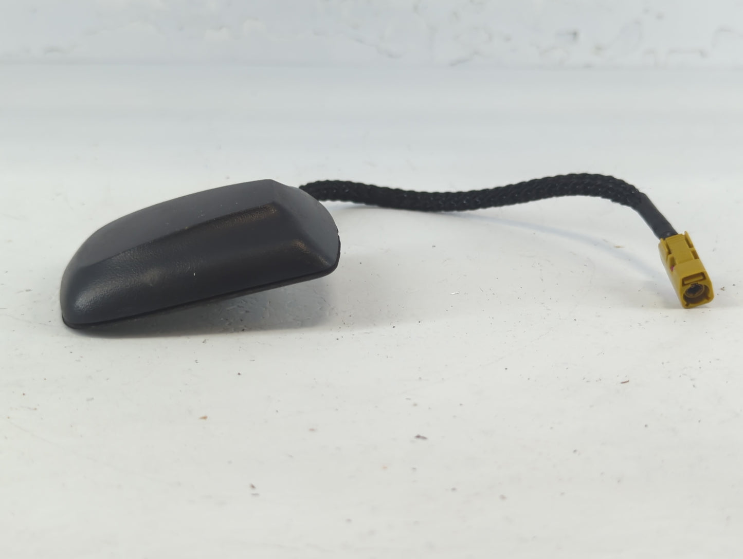 2006 Dodge Durango Radio Antenna Mast - Oemusedautoparts1.com
