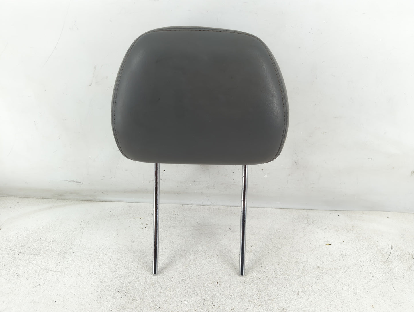 2006 Dodge Durango Headrest Head Rest Front Driver Passenger Seat Fits OEM Used Auto Parts - Oemusedautoparts1.com