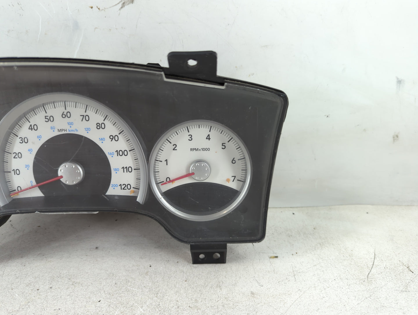 2006 Dodge Durango Instrument Cluster Speedometer Gauges Fits OEM Used Auto Parts - Oemusedautoparts1.com