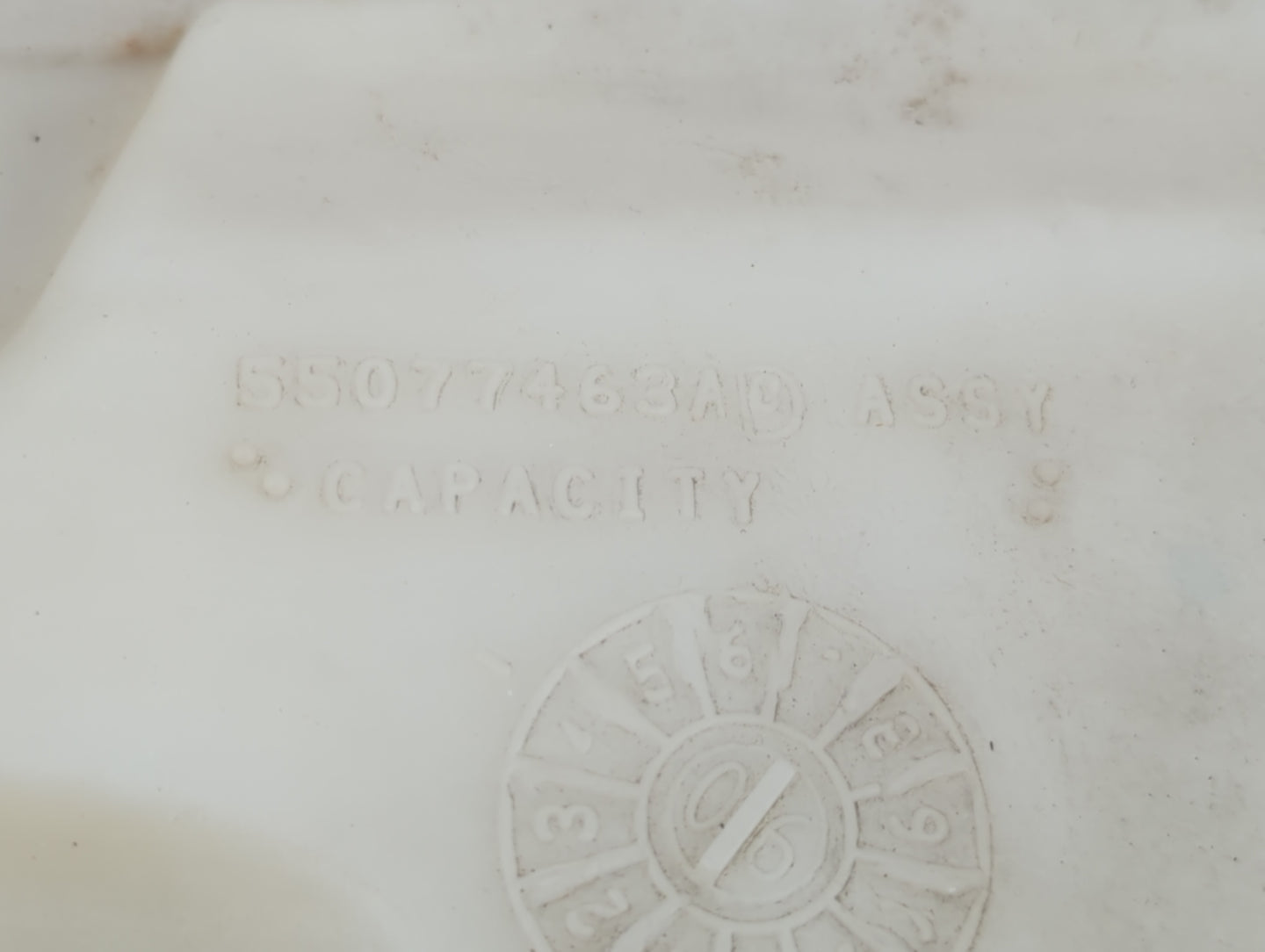 2004-2006 Dodge Durango Windshield Washer Fluid Reservoir Bottle Oem - Oemusedautoparts1.com