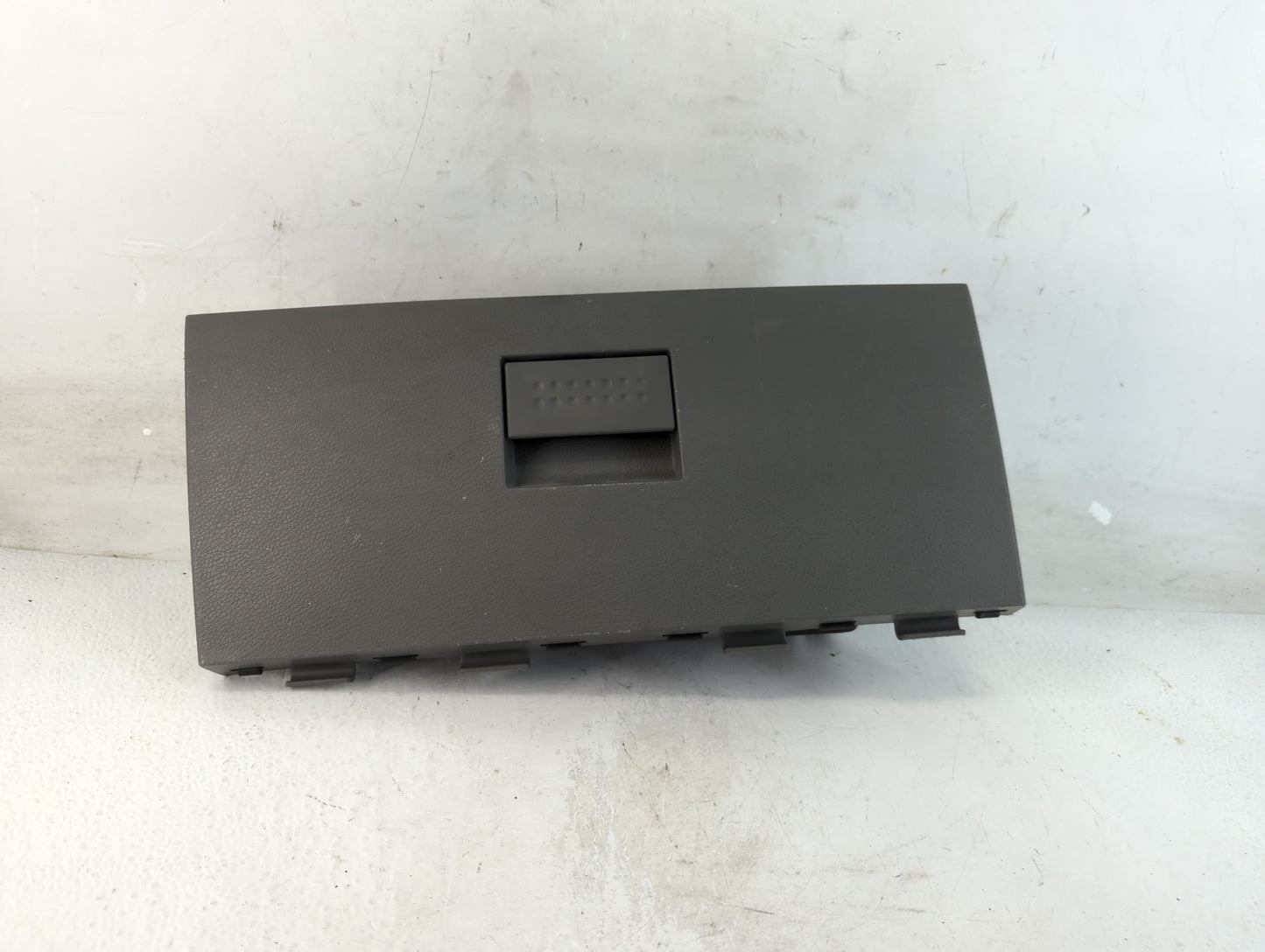 2006 Dodge Durango Passenger Glove Box Door Storage Compartment - Oemusedautoparts1.com