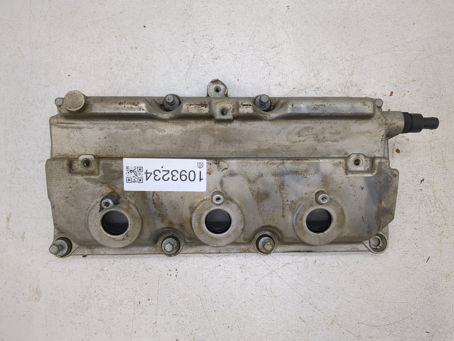 2006 Dodge Magnum Driver Left Cylinder Head Valve Cover P/N:04792880AC Fits OEM Used Auto Parts - Oemusedautoparts1.com