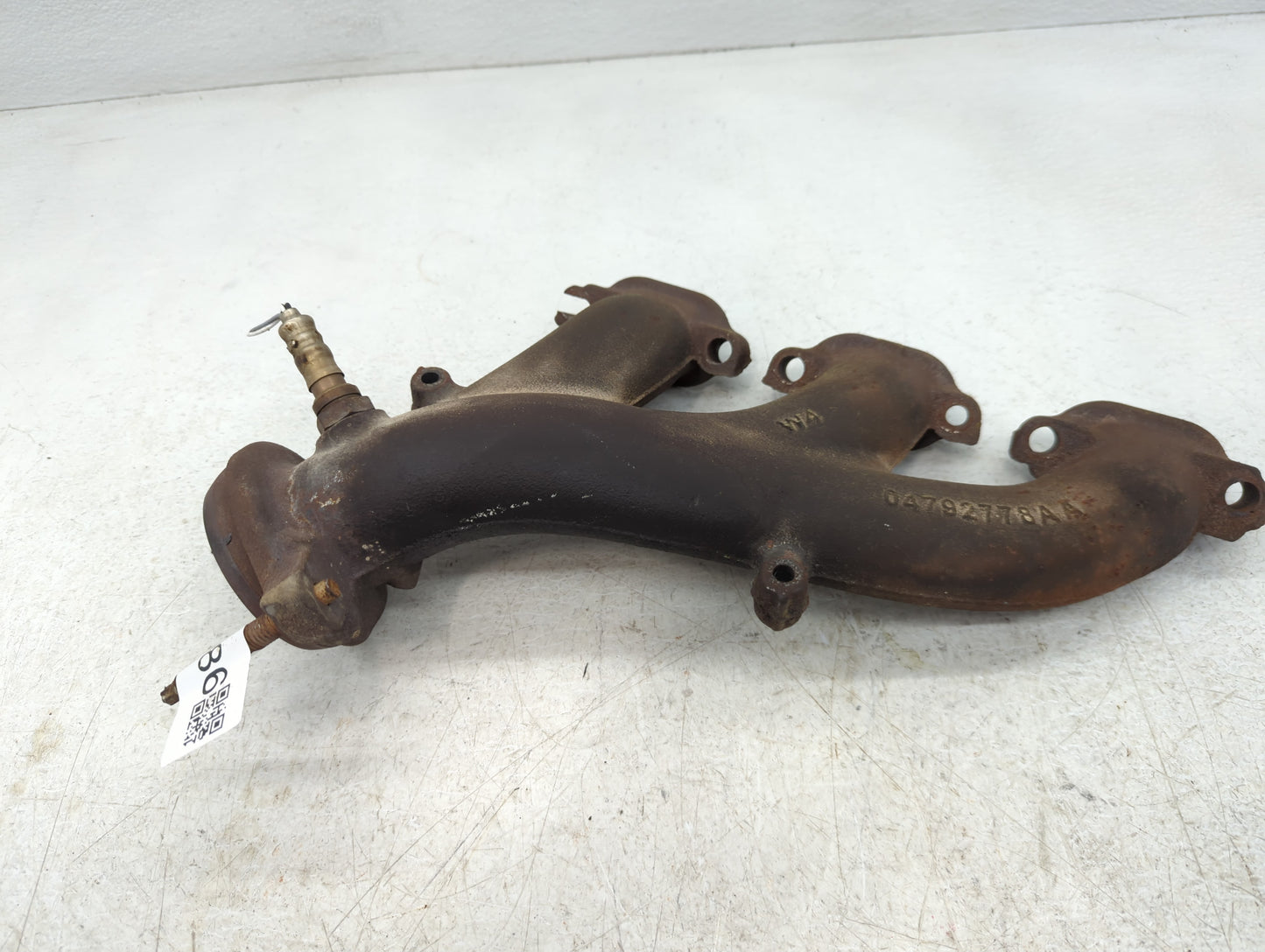 2005-2008 Dodge Magnum Turbocharger Exhaust Manifold With Turbo Charger - Oemusedautoparts1.com