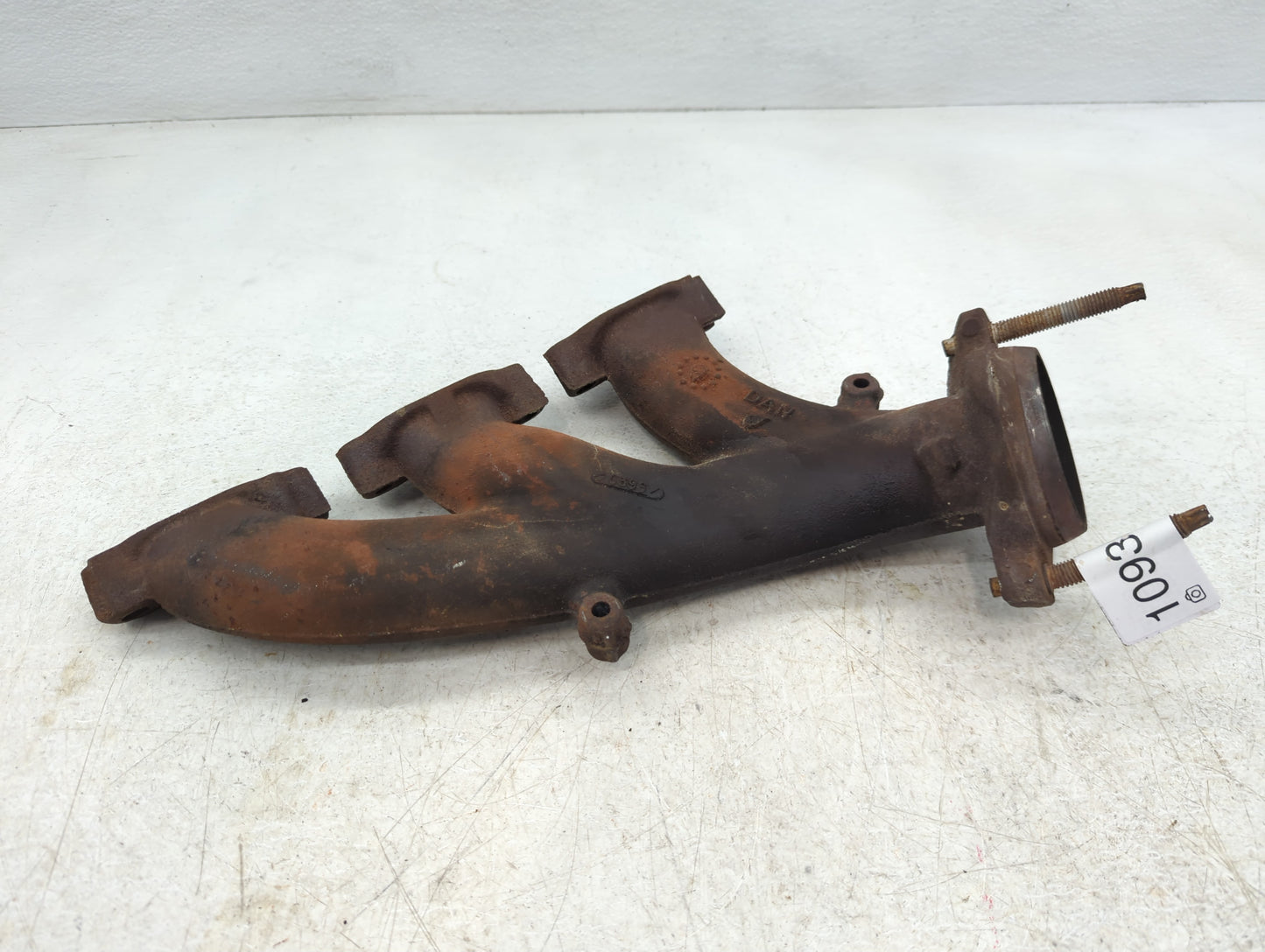 2005-2008 Dodge Magnum Turbocharger Exhaust Manifold With Turbo Charger - Oemusedautoparts1.com