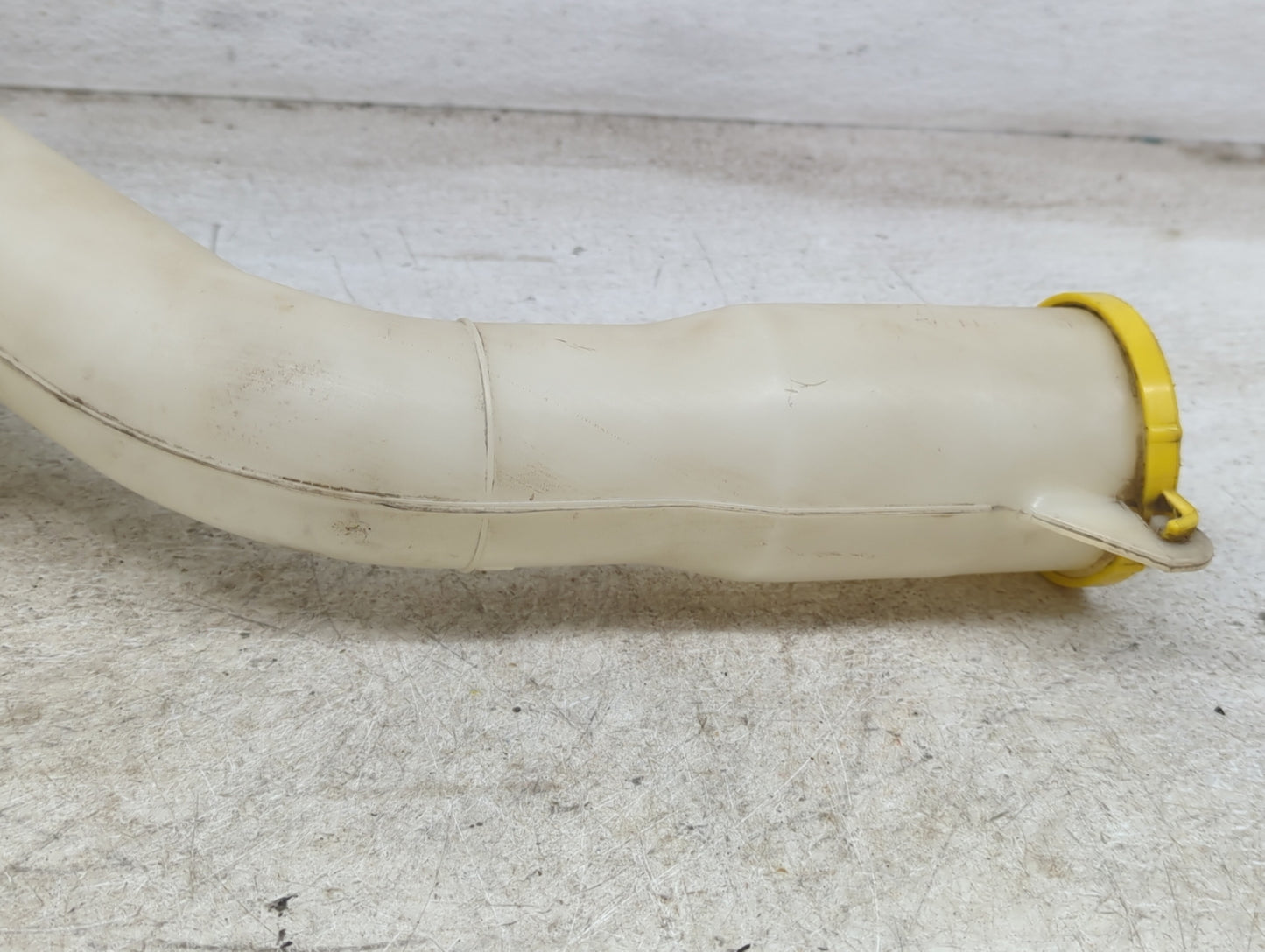 Dodge Magnum Windshield Washer Fluid Reservoir Bottle Oem - Oemusedautoparts1.com