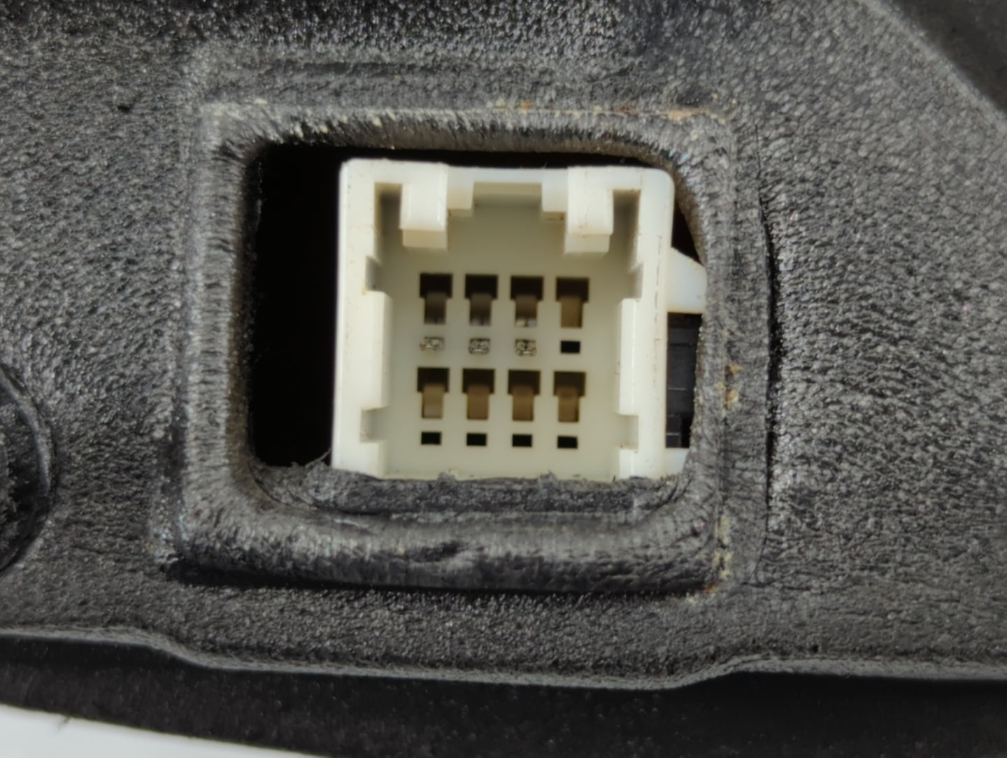 2005-2008 Dodge Magnum Side Mirror Replacement Driver Left View Door Mirror P/N:8125BC-B 1BY431XRAB Fits OEM Used Auto Parts