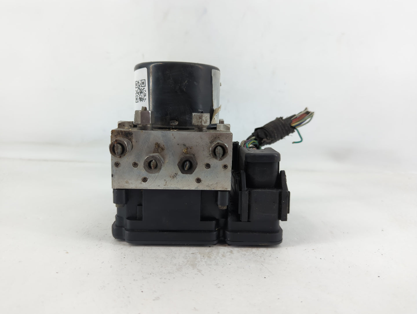 2006 Dodge Magnum ABS Pump Control Module Replacement P/N:25.610-1496.4 25.0926-4383.3 Fits OEM Used Auto Parts - Oemusedaut