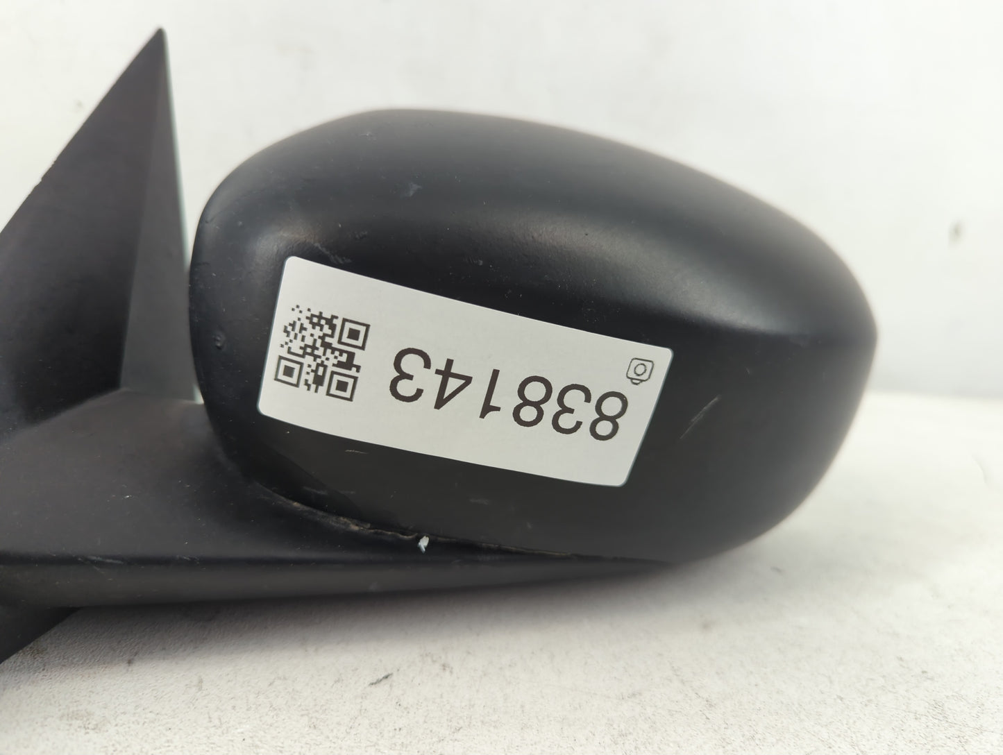 2005-2008 Dodge Magnum Driver Side View Mirror - Left Door Mirror OEM Used - Oemusedautoparts1.com