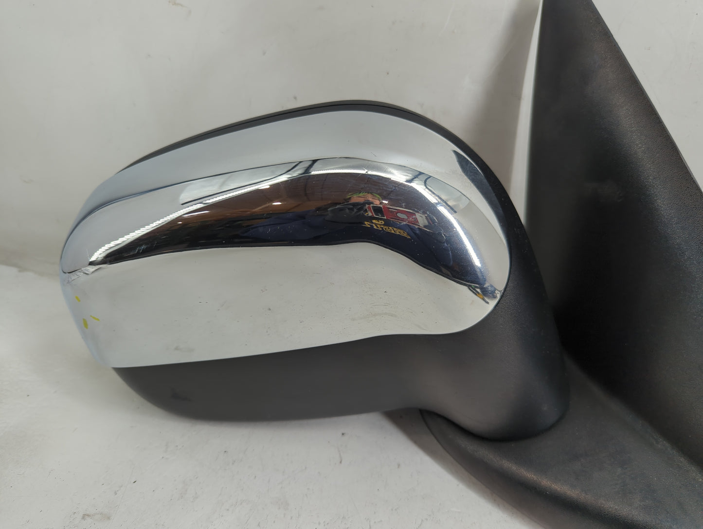 2002-2008 Dodge Ram 1500 Passenger Side View Mirror - Right Door Mirror OEM Used - Oemusedautoparts1.com