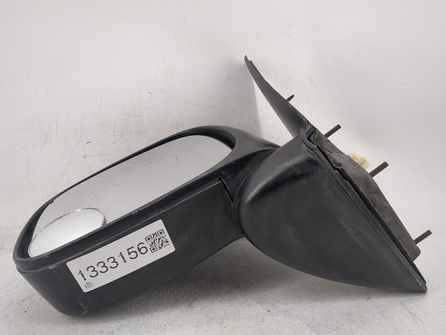 2002-2008 Dodge Ram 1500 Driver Side View Mirror - Left Door Mirror OEM Used - Oemusedautoparts1.com