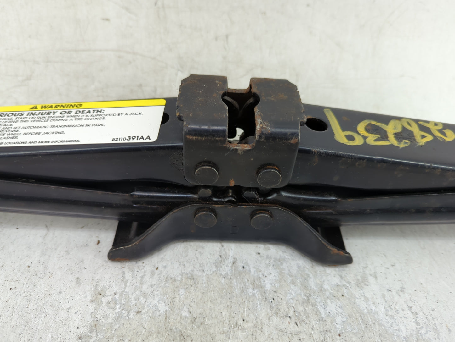 2006 Dodge Ram 1500 Spare Scissor Car Jack - Oemusedautoparts1.com