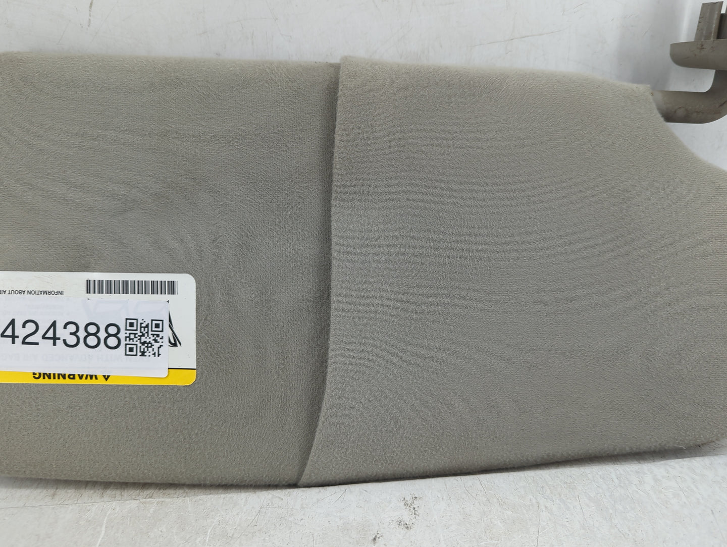 2006 Dodge Ram 1500 Sun Visor Shade Replacement Passenger Right Mirror Fits OEM Used Auto Parts - Oemusedautoparts1.com