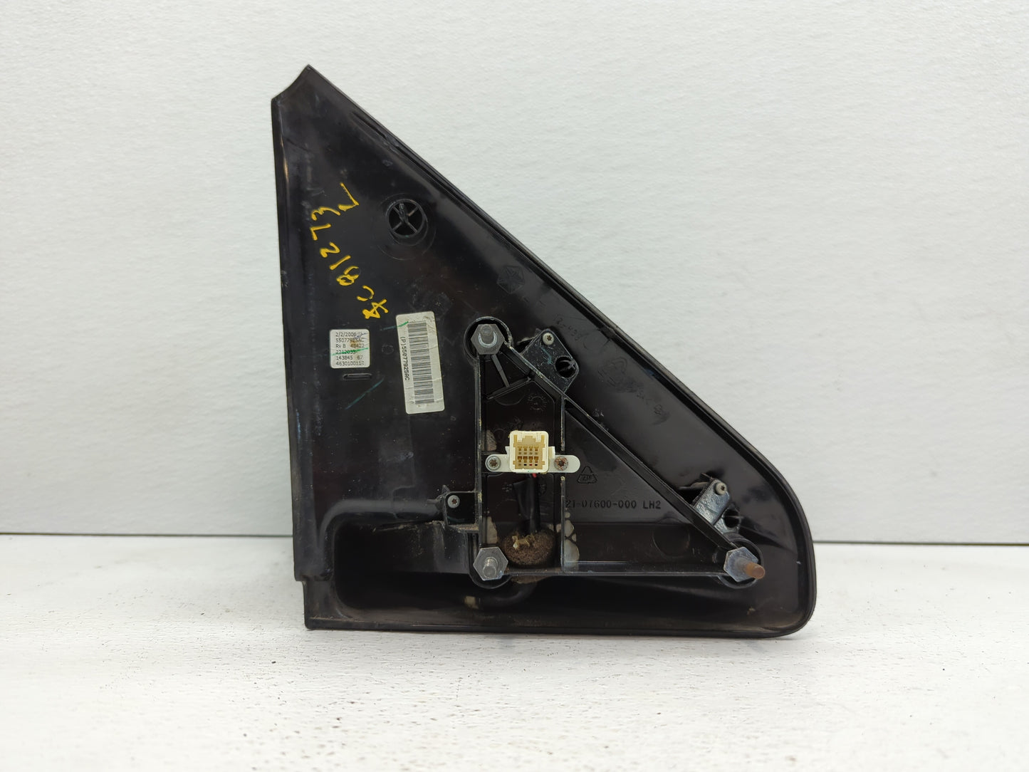 2002-2008 Dodge Ram 1500 Driver Side View Mirror - Left Door Mirror OEM Used - Oemusedautoparts1.com