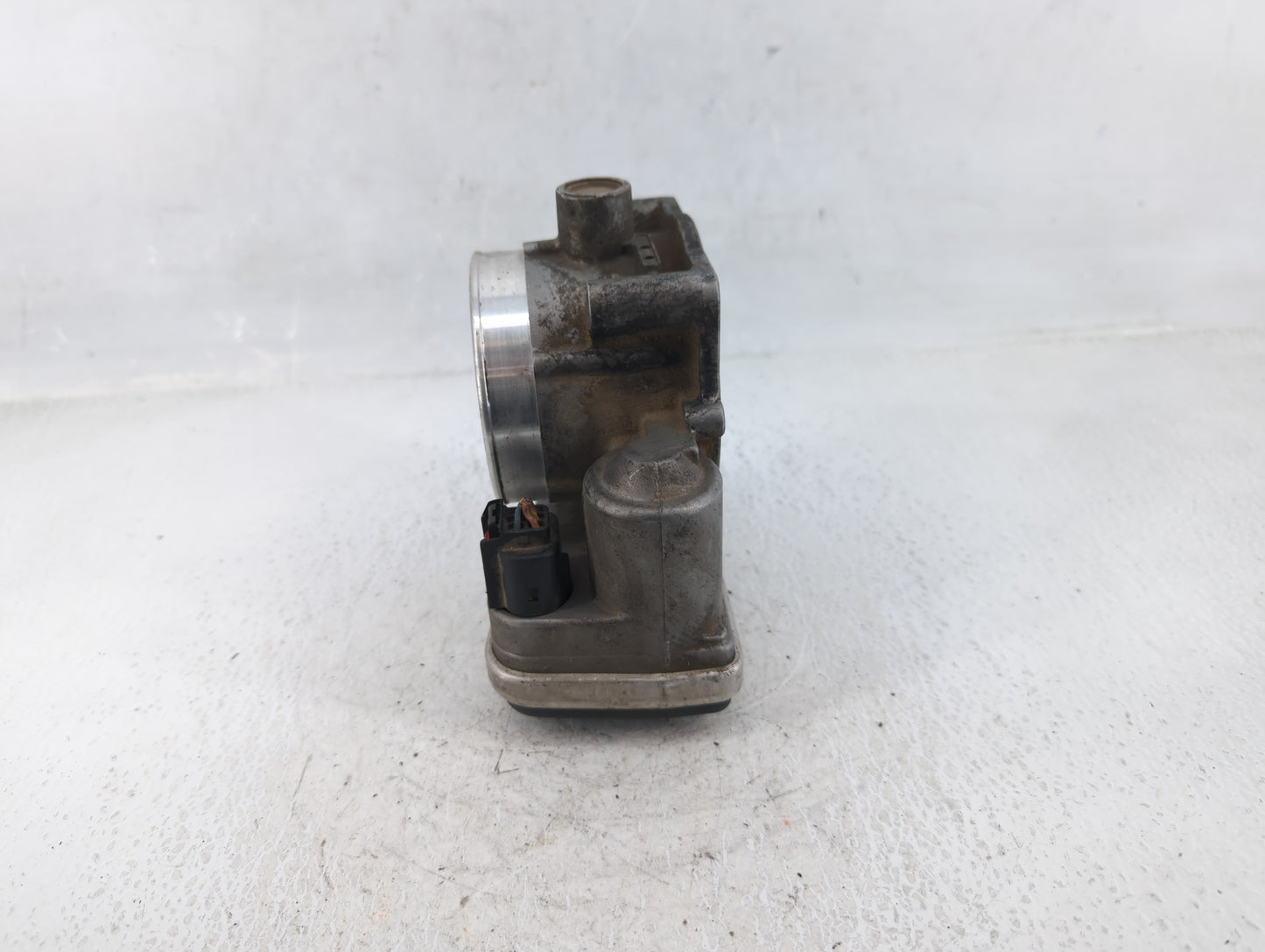 2005-2010 Dodge Ram 1500 Throttle Body P/N:5 718 201 Fits Fits 2005 2006 2007 2008 2009 2010 2011 2012 OEM Used Auto Parts -
