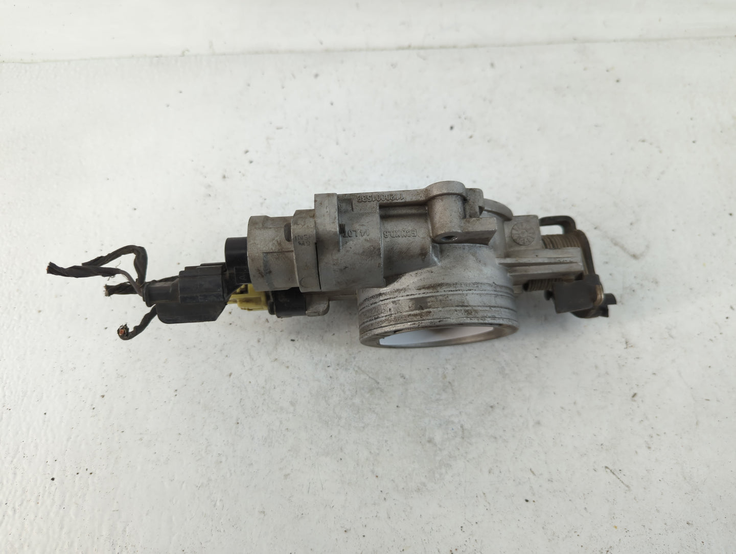 2005-2006 Dodge Ram 1500 Throttle Body P/N:1604 1544CHM 53032119AF Fits Fits 2005 2006 OEM Used Auto Parts - Oemusedautopart