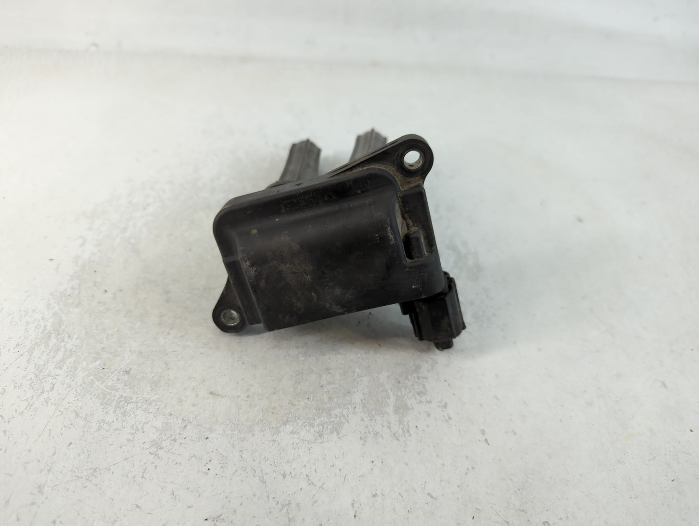 2006 Dodge Ram 1500 Ignition Coil Igniter Pack - Oemusedautoparts1.com