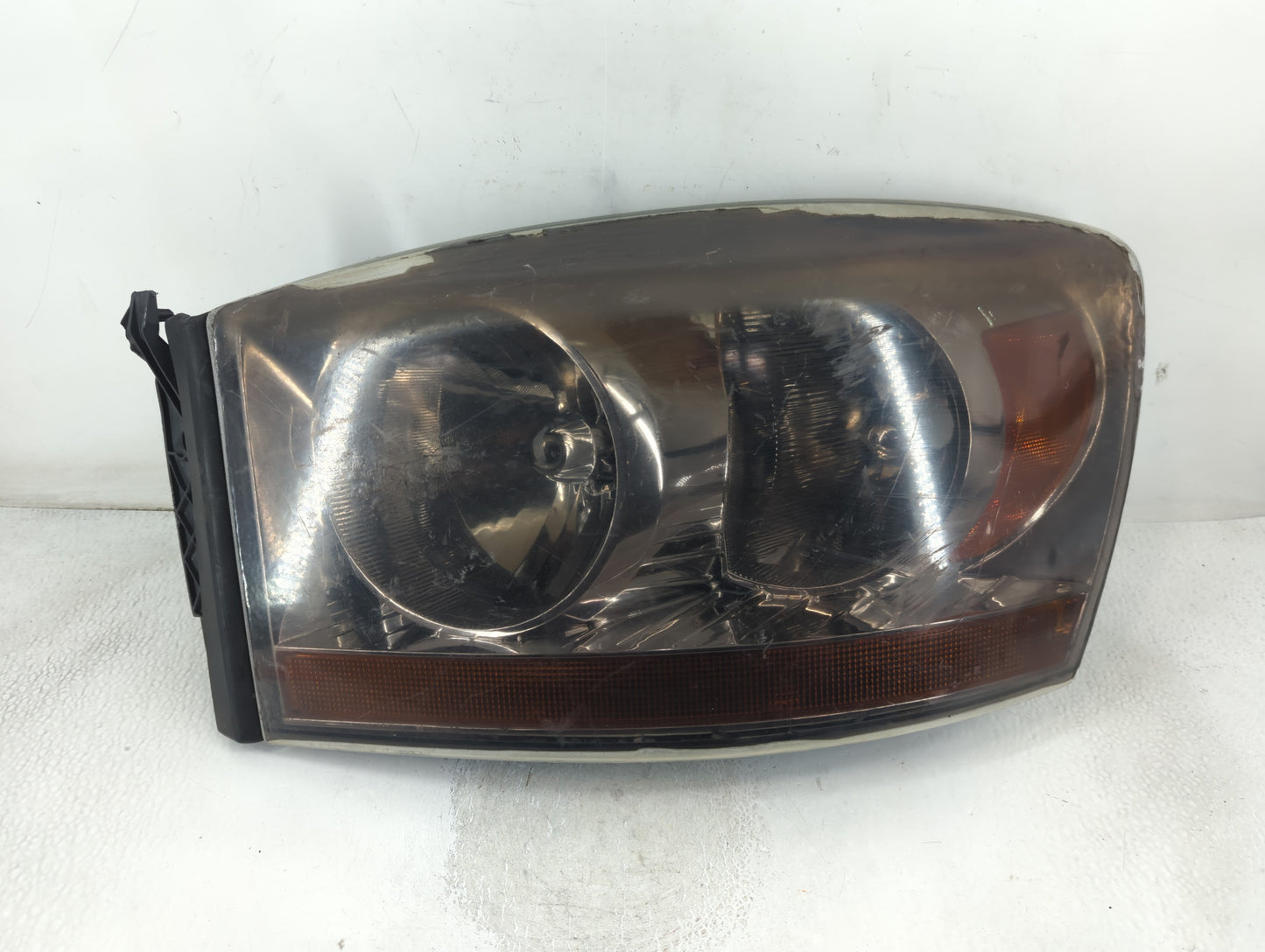 2006-2006 Dodge Ram 1500 Driver Left Oem Head Light Headlight Lamp - Oemusedautoparts1.com