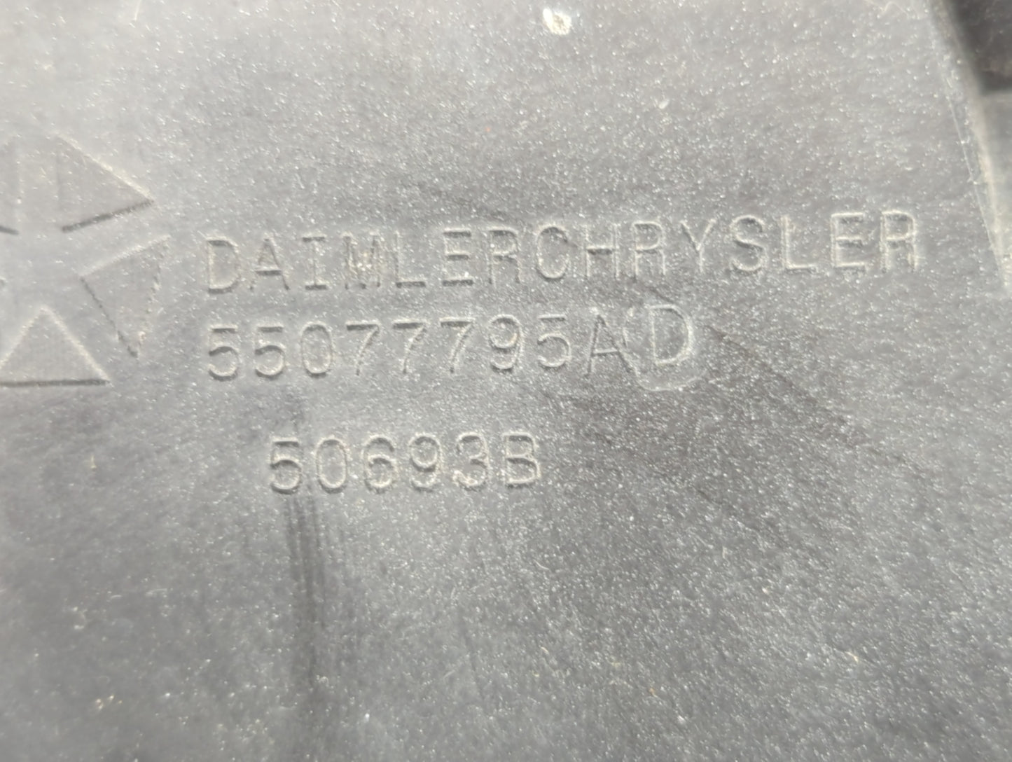 2006-2006 Dodge Ram 1500 Driver Left Oem Head Light Headlight Lamp - Oemusedautoparts1.com