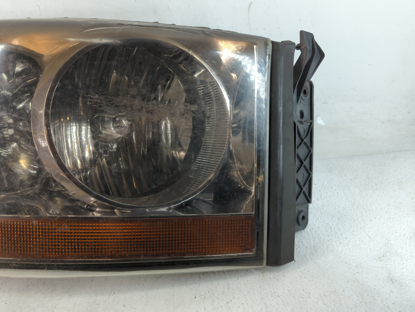 2006-2006 Dodge Ram 1500 Passenger Right Oem Head Light Headlight Lamp - Oemusedautoparts1.com
