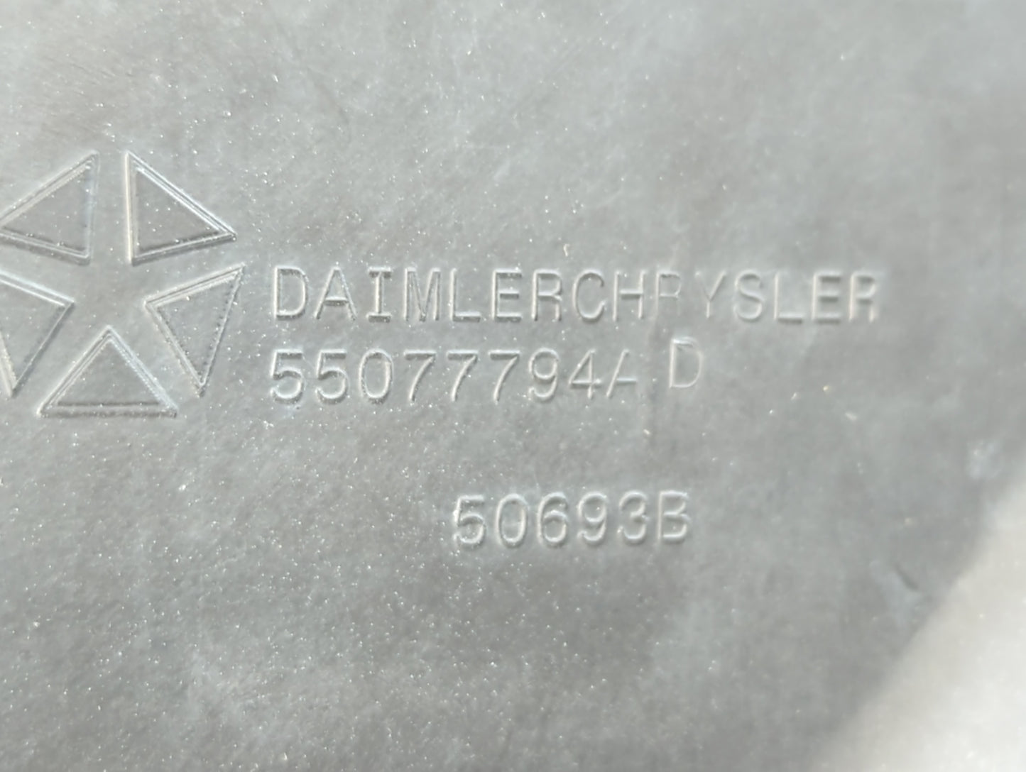 2006-2006 Dodge Ram 1500 Passenger Right Oem Head Light Headlight Lamp - Oemusedautoparts1.com