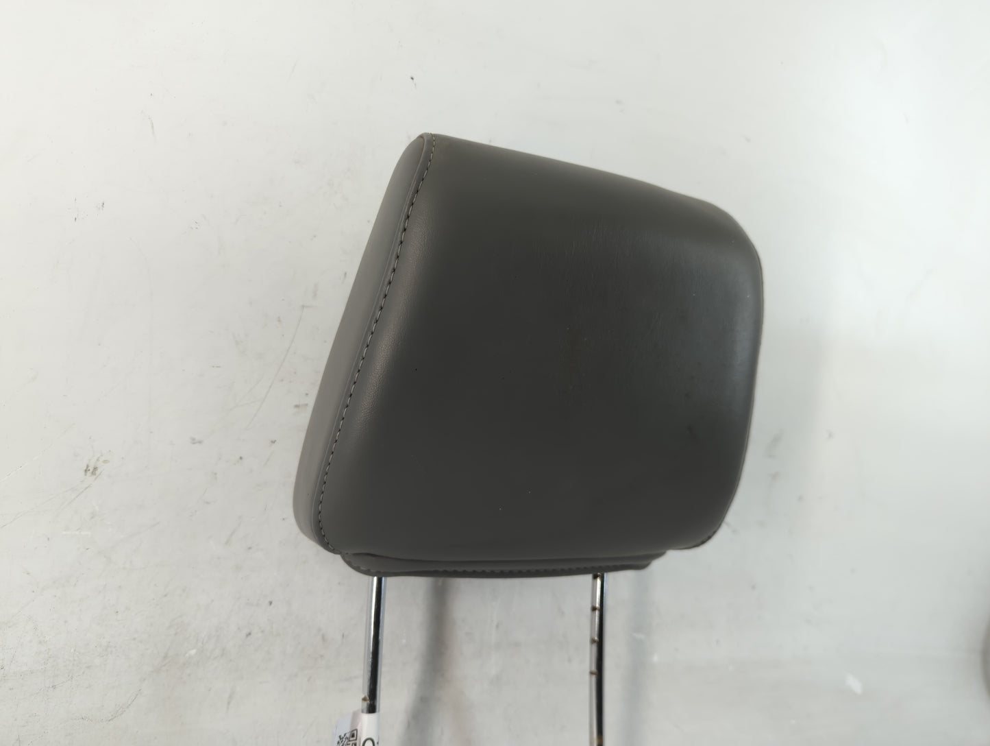 2006 Dodge Ram 1500 Headrest Head Rest Front Driver Passenger Seat Fits OEM Used Auto Parts - Oemusedautoparts1.com