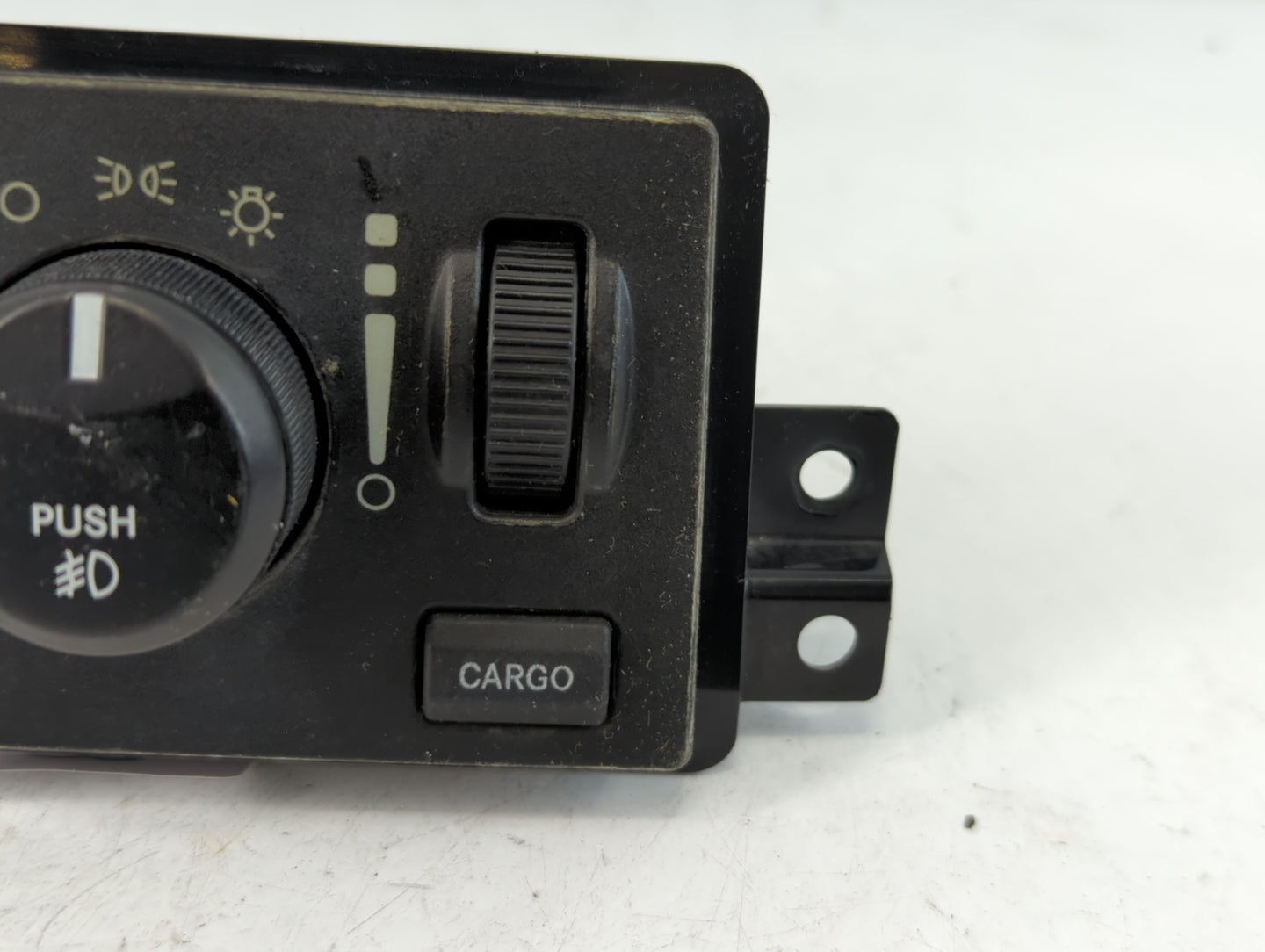 2006 Dodge Ram 1500 Headlight Head Light Switch Lamp Control - Oemusedautoparts1.com