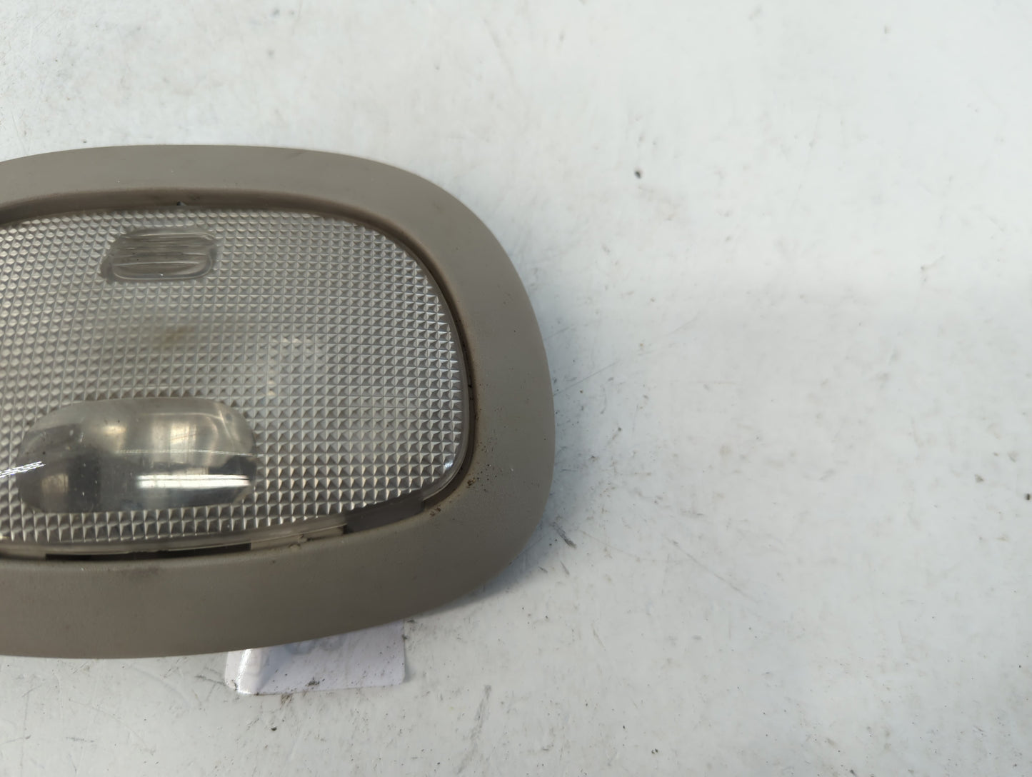 2006 Dodge Ram 1500 Overhead Roof Console Interior Dome Light - Oemusedautoparts1.com