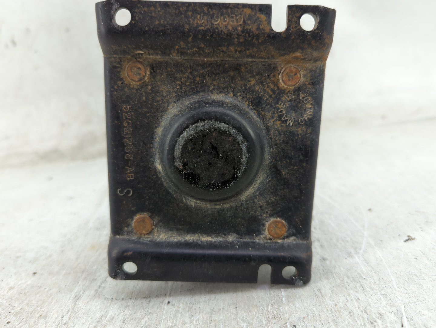 2006 Dodge Ram 2500 Spare Scissor Car Jack - Oemusedautoparts1.com