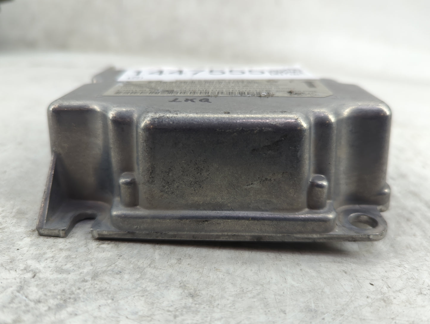 2006-2007 Dodge Ram 2500 Safety Restraint Srs Airbag Control Module - Oemusedautoparts1.com