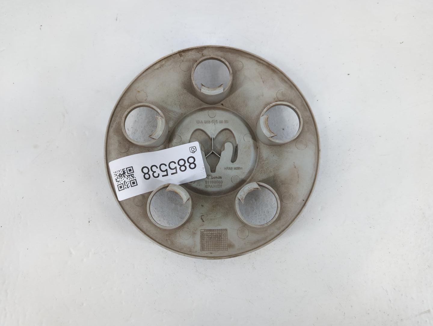 2006 Dodge Sprinter 2500 Center Cap Oem 885538 - Oemusedautoparts1.com