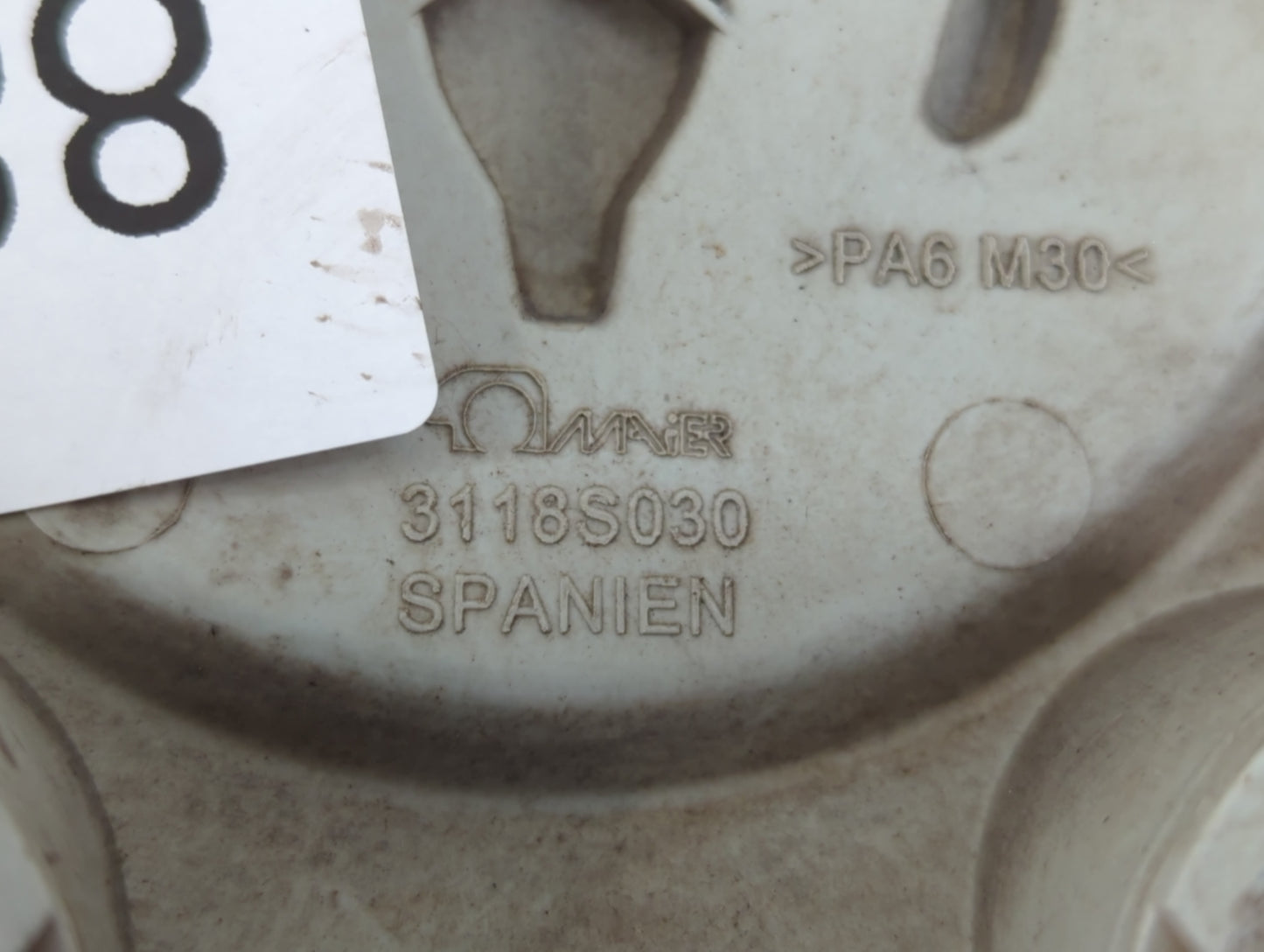 2006 Dodge Sprinter 2500 Center Cap Oem 885538 - Oemusedautoparts1.com