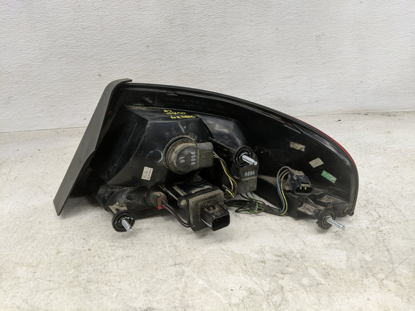 2001-2006 Dodge Stratus Tail Light Assembly Driver Left OEM Fits Fits 2001 2002 2003 2004 2005 2006 OEM Used Auto Parts - Oe