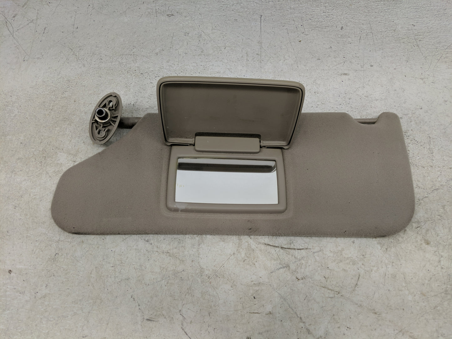 2006 Dodge Stratus Sun Visor Shade Replacement Driver Left Mirror Fits OEM Used Auto Parts - Oemusedautoparts1.com