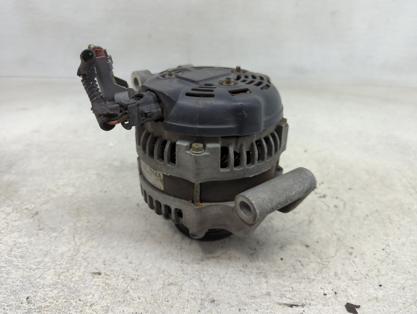 2001-2006 Dodge Stratus Alternator Replacement Generator Charging Assembly Engine OEM P/N:421000-0061 04606 755AA Fits OEM U
