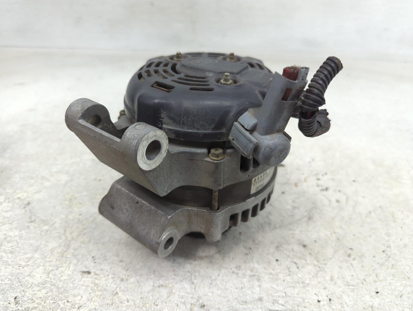 2001-2006 Dodge Stratus Alternator Replacement Generator Charging Assembly Engine OEM P/N:421000-0061 04606 755AA Fits OEM U