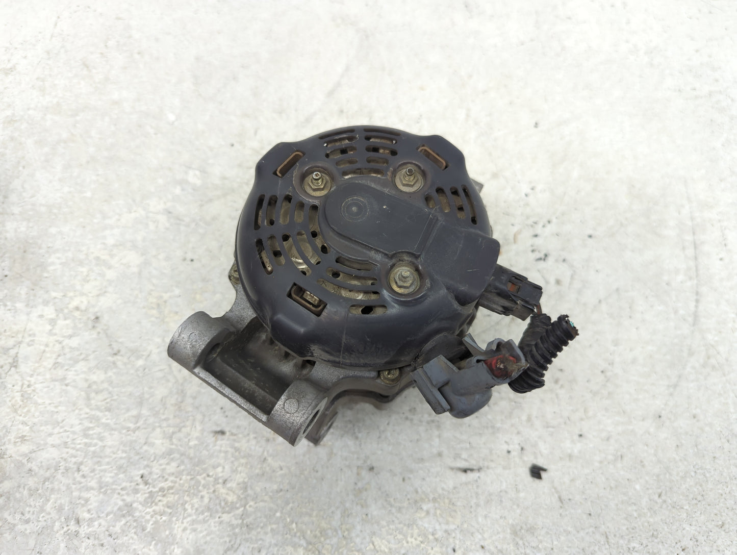 2001-2006 Dodge Stratus Alternator Replacement Generator Charging Assembly Engine OEM P/N:421000-0061 04606 755AA Fits OEM U