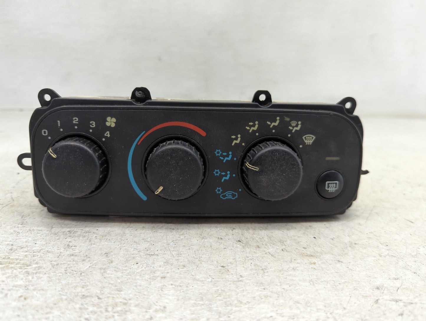 2001-2006 Dodge Stratus Climate Control Module Temperature AC/Heater Replacement P/N:75149 Fits Fits 2001 2002 2003 2004 200