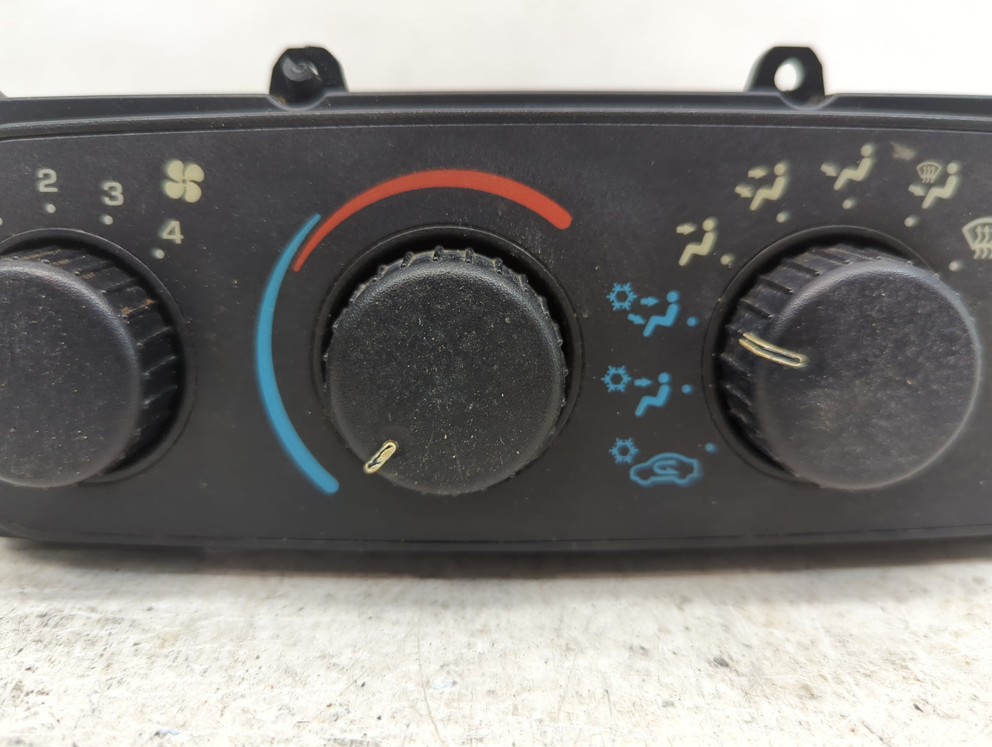 2001-2006 Dodge Stratus Climate Control Module Temperature AC/Heater Replacement P/N:75149 Fits Fits 2001 2002 2003 2004 200