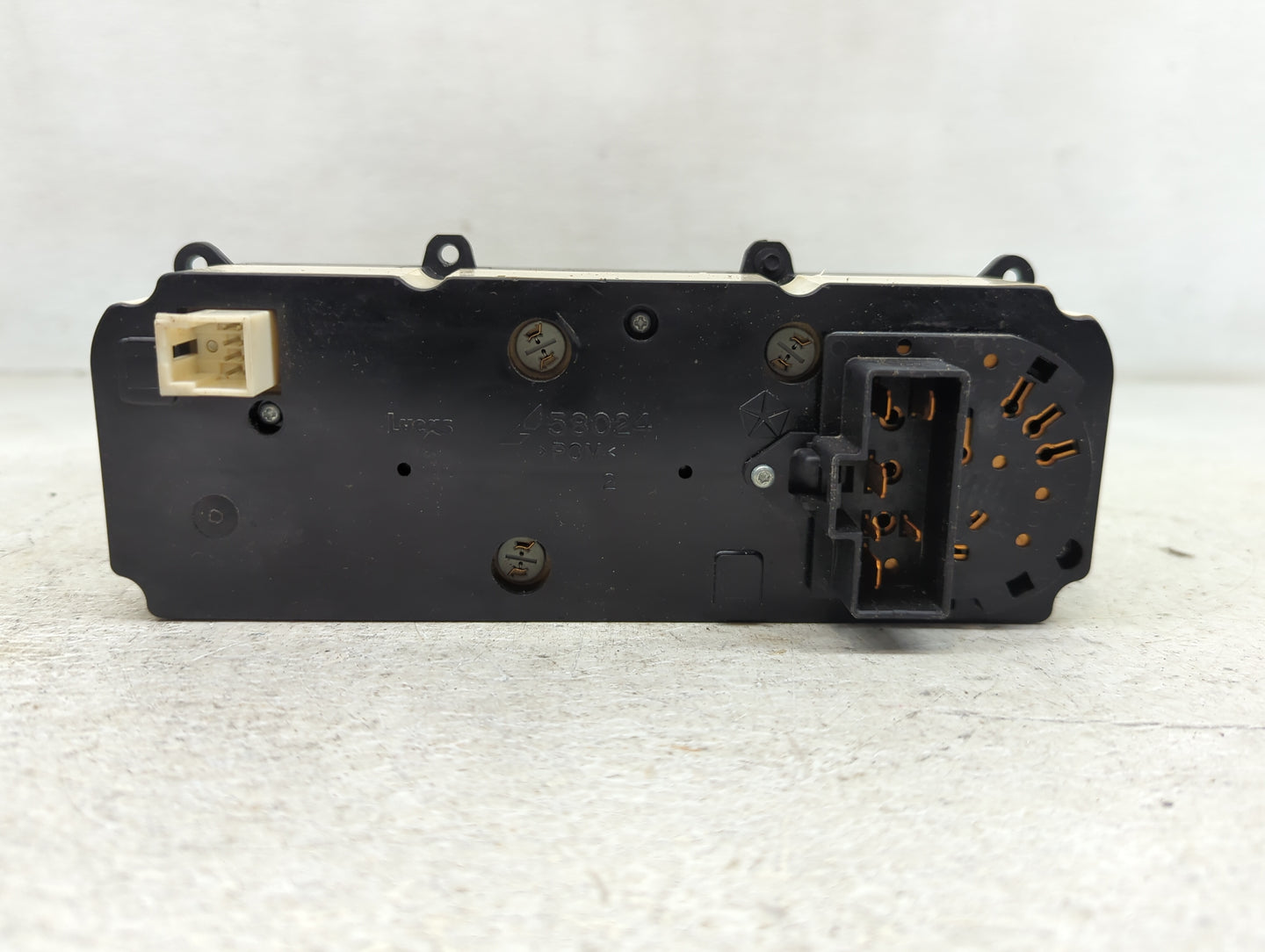 2001-2006 Dodge Stratus Climate Control Module Temperature AC/Heater Replacement P/N:75149 Fits Fits 2001 2002 2003 2004 200
